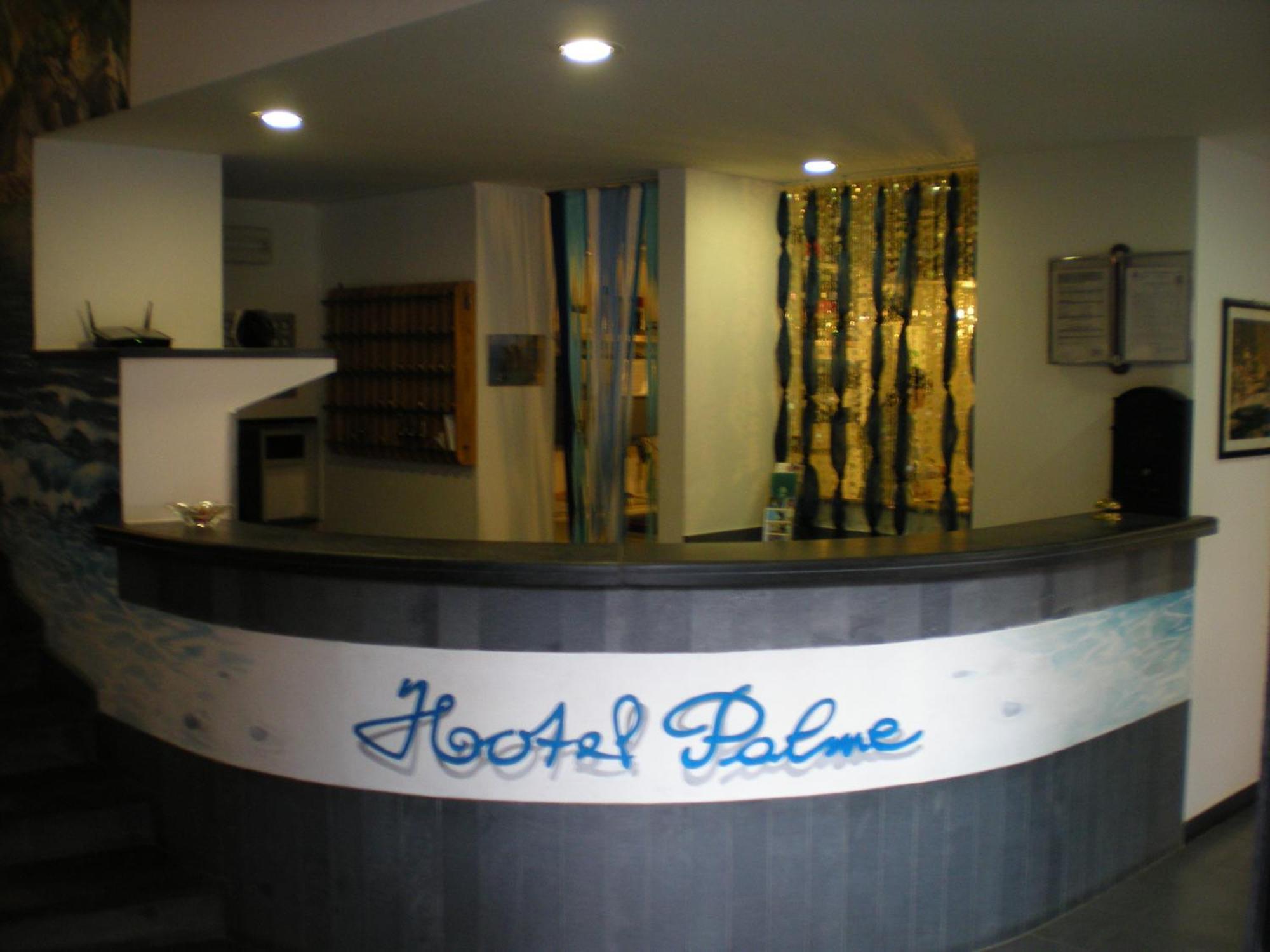 מונטרוסו אל מארה Hotel Palme מראה חיצוני תמונה