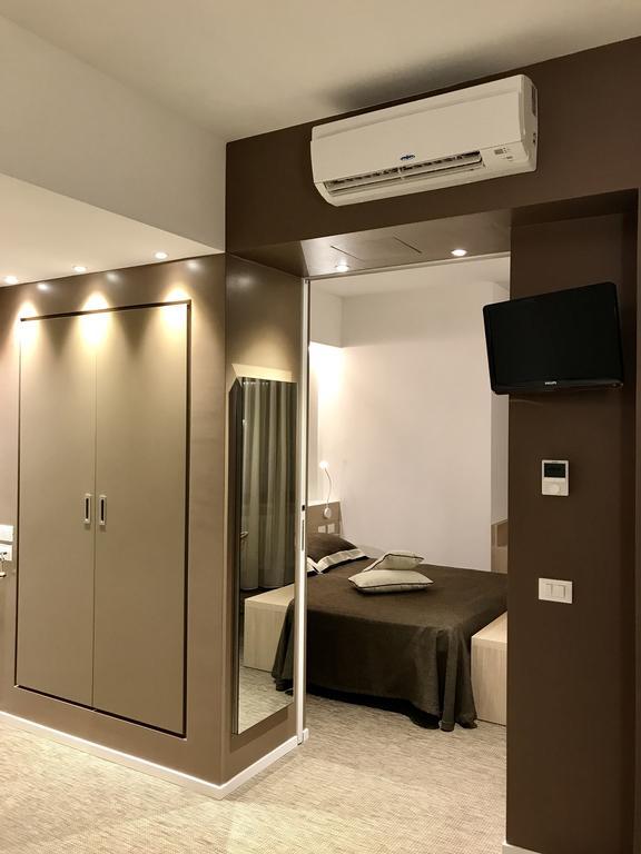 מונטרוסו אל מארה Hotel Palme מראה חיצוני תמונה