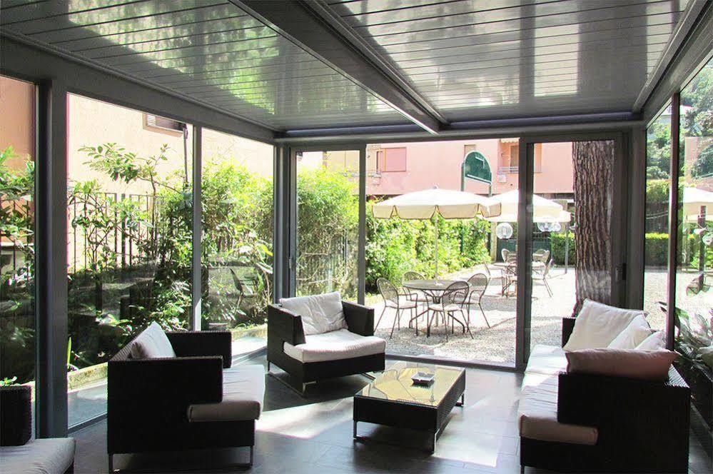 מונטרוסו אל מארה Hotel Palme מראה חיצוני תמונה